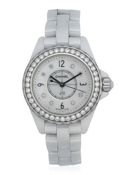 Chanel j12 diamond